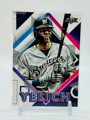 2020 Topps Fire #198 Christian Yelich  Milwaukee Brewers - Image 1 of 4