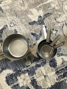 Vtg Foley Stainless Steel Measuring Cups & Melting Pot Set of 5 USA 0.25-2 Cup - Picture 1 of 5