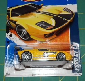 Hot Wheels HW Racing 2010 - Ford GT LM - color exclusivo de Kmart - amarillo - Imagen 1 de 3