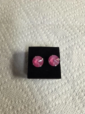 Aretes Sabika Vienna cristales rosas - Colección Forward 2018 Foto 1 de 2