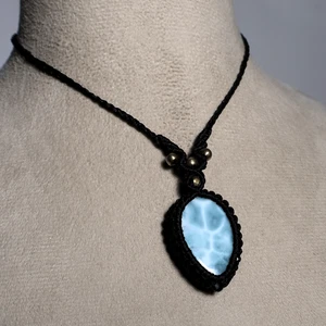 Collana Cristallo Gemma Macramè Naturale Larimar Artigianale - Foto 1 di 11