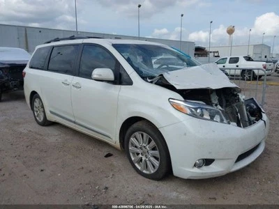 INTERRUPTOR DE ENCENDIDO TOYOTA SIENNA 2015-2020 Foto 1 de 4