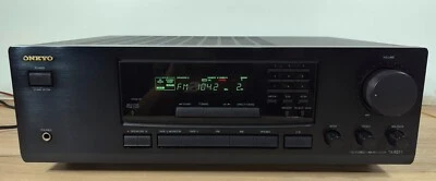 ONKYO TX-8211 SINTO AMPLIFICATORE FM STEREO RECEIVER 2x50 WATT - PHONO IN - Immagine 1 di 4