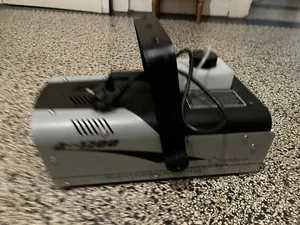 Nebelmaschine Renkforce a-1200 Ohne Kabelfernbedienung - Bild 1 von 4