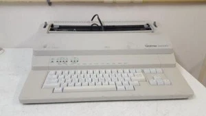 Brother BEM-530 Electronic Typewriter - Picture 1 of 6