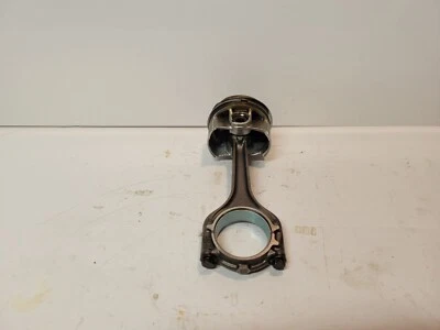 Audi A3 2017 1,4 L E-tron pistón OEM con varilla de conexión. Foto 1 de 4