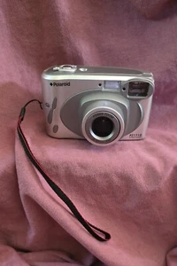 Vintage Polaroid (PZ1710) Battery Operated 35-57mm Film Camera Only - Picture 1 of 6