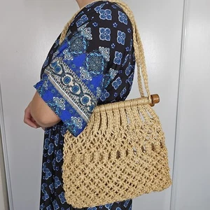 Vintage 1970s Boho Jute Rafia Woven Bag Wood Summer Natural Shoulder Shopping - Picture 1 of 12