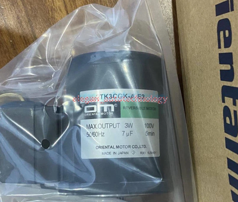 1PC ORIENTAL MOTOR 2TK3CGK-A-E2 New - Image 1 of 1