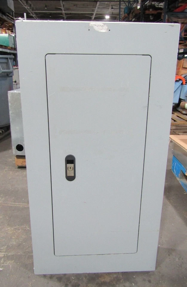 💥SIEMENS 250 AMP MAX MAIN LUG PANELBOARD 208Y/120V 30 CIRCUIT 3Ø 4W P1X30MC250A - Image 1 of 4