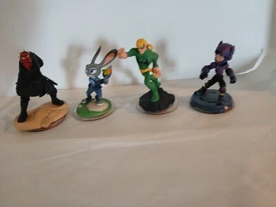 Conjunto de 4 bonecos Disney Infinity lote de Marvel. Variedade de figuras diferentes. - Imagem 1 de 4