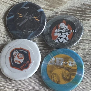 Pin Back Button OOAK Star Wars, 1-1/4", 4 Button Sortiment, Lot # 11 - Bild 1 von 7