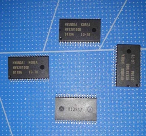HY628100B LG70 HYUNDAI 128K x8 bit 5.0V Low Power CMOS slow SRAM SO32L - Picture 1 of 1