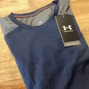 NWT Men’s Under Armour Drifit Compression Tee- Navy- M - Picture 1 of 9
