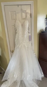 Sophia Tolli wedding dress - Picture 1 of 5