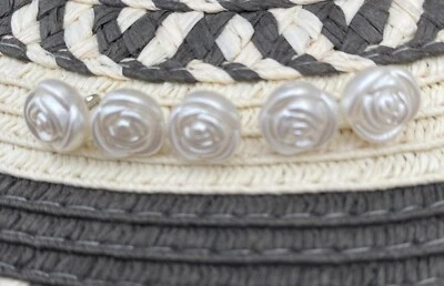 11mm Ivory Pearl Roses Flower Buttons on shank in packs of 5, 10 or 20 - Image 1 of 2