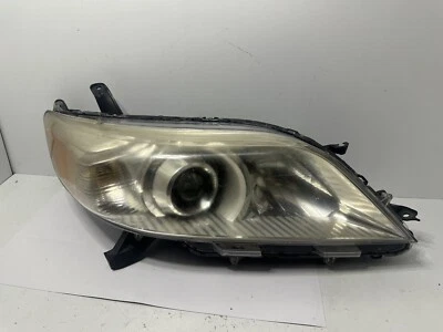 💥TYC 2011-15-18-2020 Toyota Sienna passageiro destro farol de halogênio cromado - Imagem 1 de 4