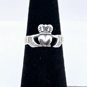 VTG Sterling Silver Irish Claddagh Friendship Loyalty Love Ring Size 4 5 - 2.0g - Picture 1 of 5