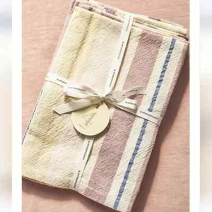 New Anthropologie RayaS 18" Square Napkins, Neutral, SET OF 4 - Picture 1 of 3