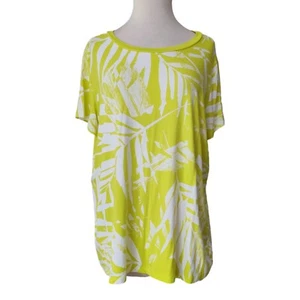 Camiseta TORRID Súper Suave 1X Estampado Hoja de Palma Elastizada Verde Para Mujer Plus Nueva Con Etiquetas - Imagen 1 de 7