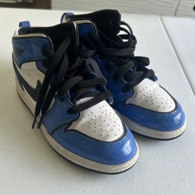 Jordans Signal Blue Size 2Y Blue Black White - Image 1 of 4