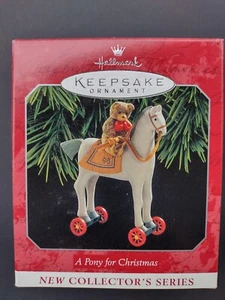 Hallmark Keepsake Ornament Ein Pony zu Weihnachten neue Sammlerserie - Neu im Karton - Bild 1 von 2