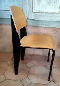 Chaise Metropole Jean Prouvé à restaurer : 1 vis manquant sur l'assise ... - Imagen 1 de 14