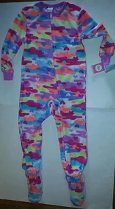 Girls Circo Brand Colorful Hearts 1 Piece Pajama's feet Size XS 4/5 - Picture 1 of 5