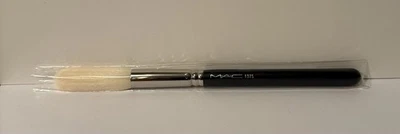 MAC 137s Brush Long Blending Brush New In Plastic - Image 1 of 2