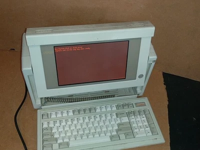 Computadora Compaq Portátil 386 Modelo 2670 De Colección (Probada) 386-20 1024KB de RAM Foto 1 de 4