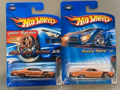 Juego de 2 tarjetas azules Buick Riviera 1964 Hot Wheels #103 FTE Muscle Mania 2005 Foto 1 de 4