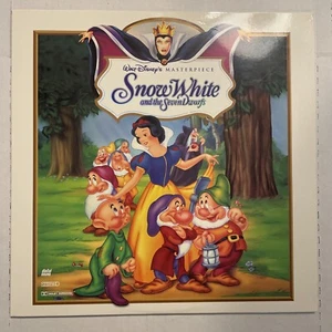 Walt Disney's Masterpiece: Snow White & The Seven Dwarfs - Laserdisc - Picture 1 of 2