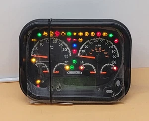 2010 FREIGHTLINER STEPVAN USED INSTRUMENT CLUSTER P#W22-00046-004 714-11121 - Picture 1 of 7