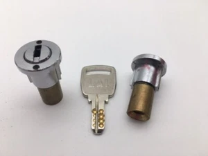 2 Matching High Security Gum Candy Vending Machine Locks Oak Northwestern AA Etc - Picture 1 of 5