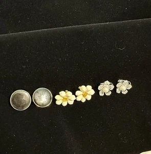 Vintage Lot Sarah Coventry Clip on Earrings Flower Black Enamel Onyx Tone She’ll - Picture 1 of 8