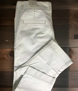 Pantaloni Capri Aeropostale Low Rise Denim Bianco Lavaggio Taglia 1/2 (28" W) - Foto 1 di 10