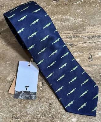 Corbata de Colección The Brothers at OTAA Mini Estampado de Caimán Azul Verde Seda Hecha a Mano  Foto 1 de 4