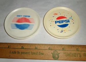Vintage Pepsi & Diet Pepsi Children's Play Plates - Picture 1 of 2