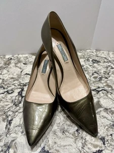 PRADA Pointed Toe Heels Size 40.5/10 US Green Enamel - Picture 1 of 14
