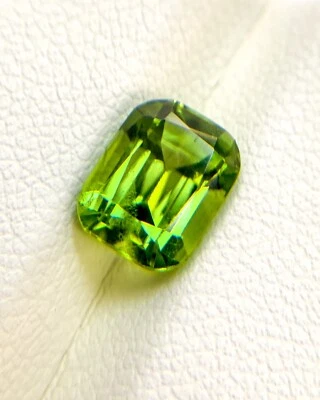 2.79cts Sizzling Green Natural PERIDOT Gemstone Cushion Pakistan GFCO Certified - Image 1 of 3
