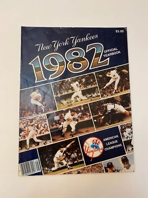 New York Yankees Yearbook 1982 Mickey Mantle DiMaggio RARE Cards Vintage - Image 1 of 4
