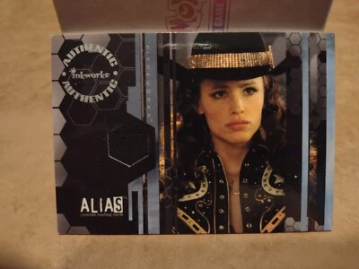 ALIAS: SEASON 2 - INKWORKS COSTUME CARD, JENNIFER GARNER AS SYDNEY BRISTOW (PW2) - Image 1 of 2