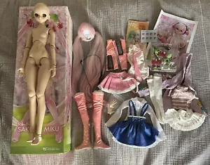 Volks Dollfie Dream Sakura Miku (pre-owned) - Picture 1 of 5