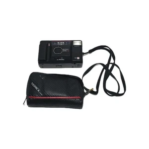 Yashica T AF-D Point & Shoot 35mm Film Camera with Carl Zeiss Tessar 3.5 / 35 T* - Picture 1 of 11