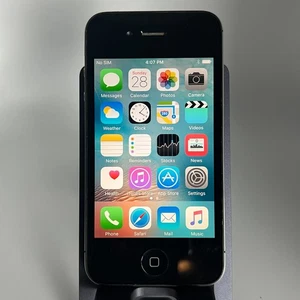 iPhone 4S - Works fine - 16GB - iOS 9.3.6 - Battery 82% - Locked - Foto 1 di 5