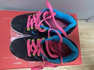 Heelys UK Size 1 - Black And Pink - Picture 1 of 3