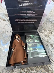 Libro de figuras muñeca Darth Vader de 12" edición obra maestra de Star Wars Anakin Skywalker - Imagen 1 de 10