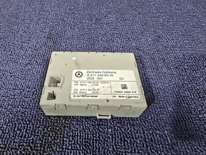 2006-2010 W219 AMG CLS63 OEM CENTRAL GATEWAY CONTROL COMPUTER UNIT MODULE - Picture 1 of 3