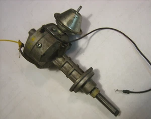 DODGE DISTRIBUTOR- 2642244 28 - MOPAR - Picture 1 of 4