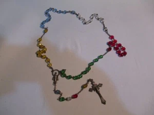 Rosario con grani in 5 colori vintage Missioni Estere - Foto 1 di 6